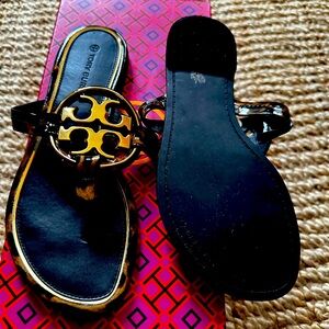 New with box - Tory Burch sandals